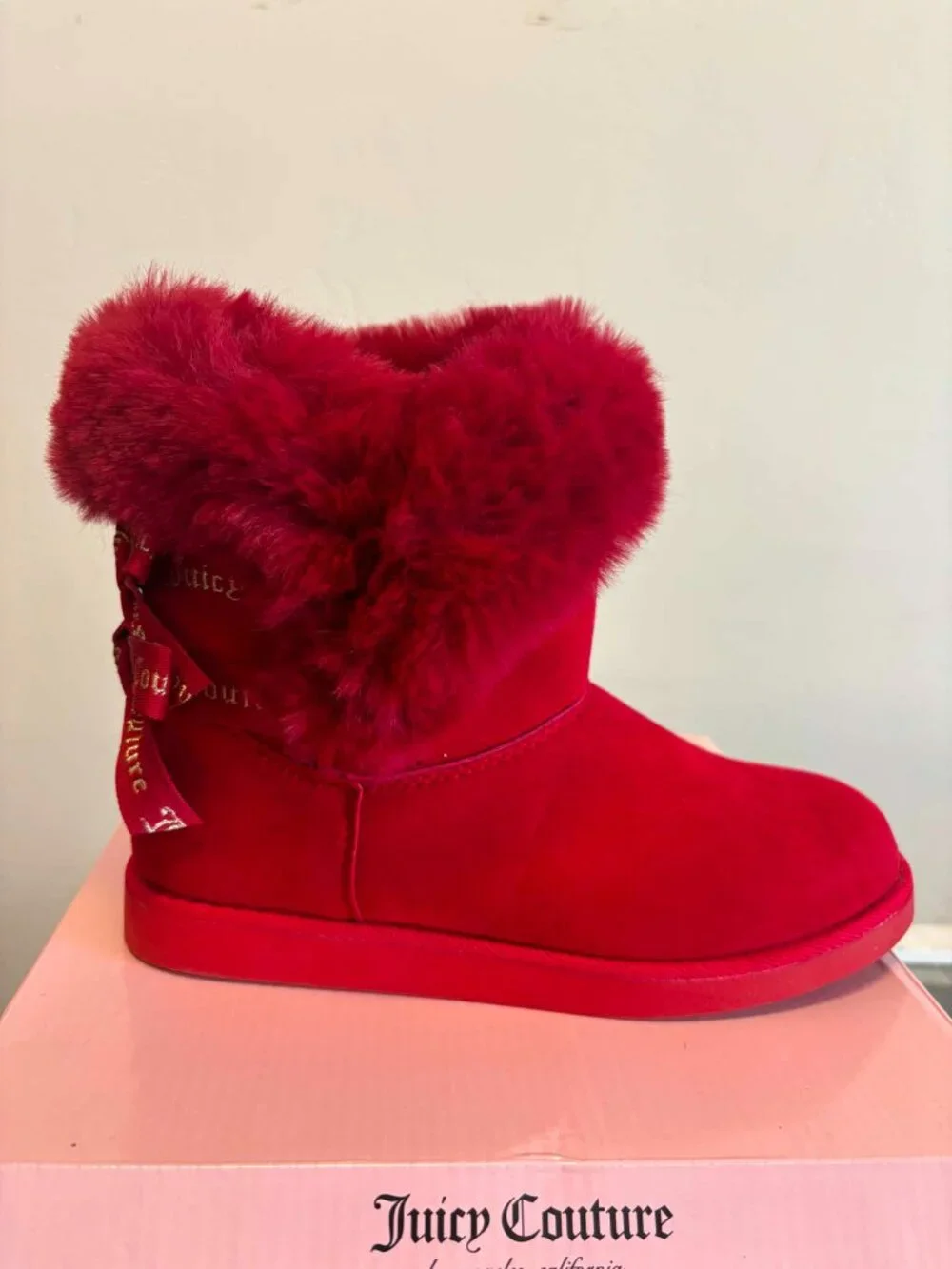 Juicy Couture Women's King 2 Faux Fur Winter Boots Size 6 P1